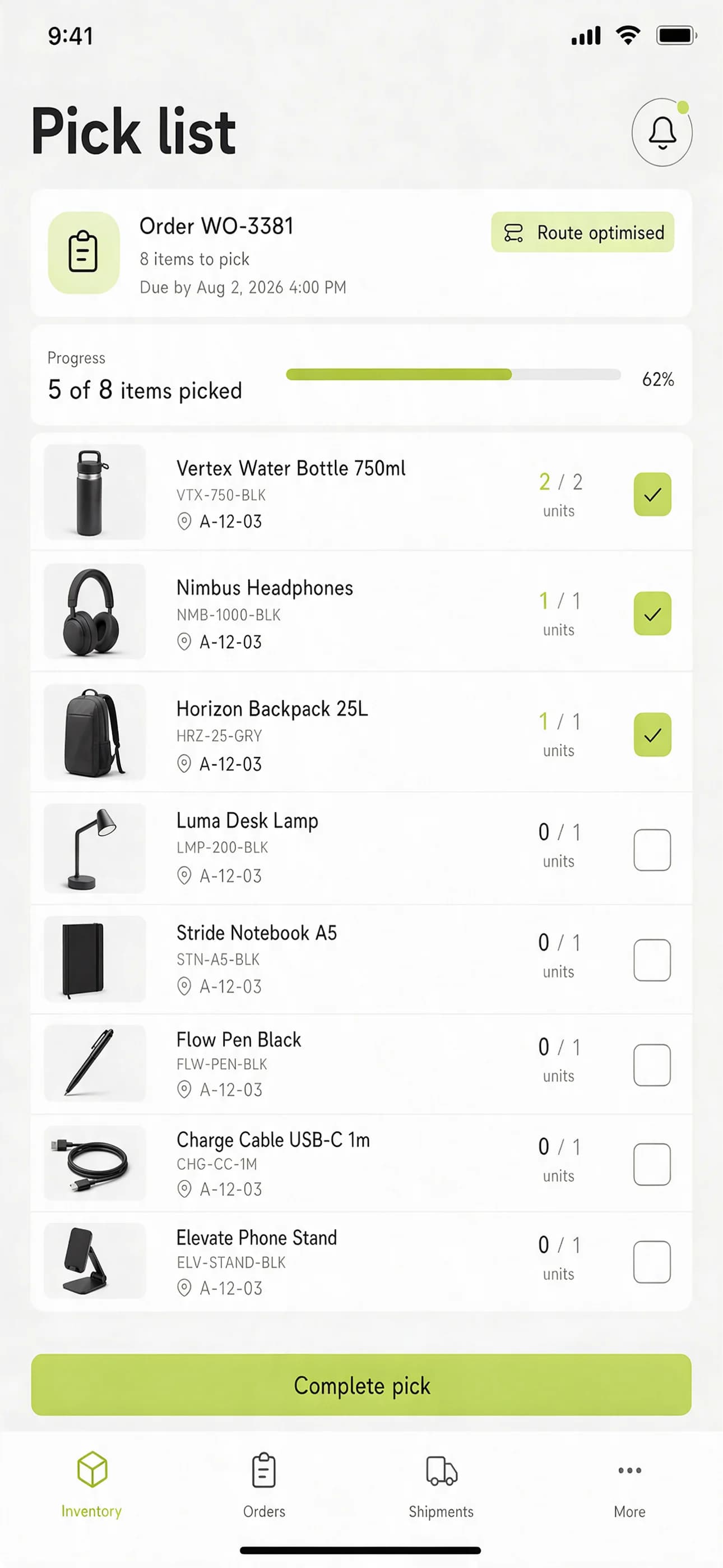 App per il magazzino: guida gli addetti al picking ubicazione per ubicazione lungo l'ordine; una lista di prelievo con ubicazioni, quantità e avanzamento.